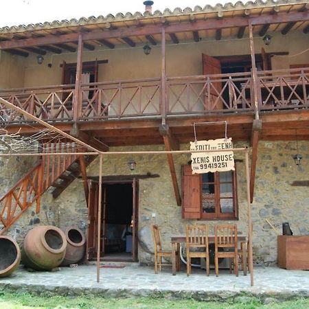 Xenis House Guest House Galata ภายนอก รูปภาพ